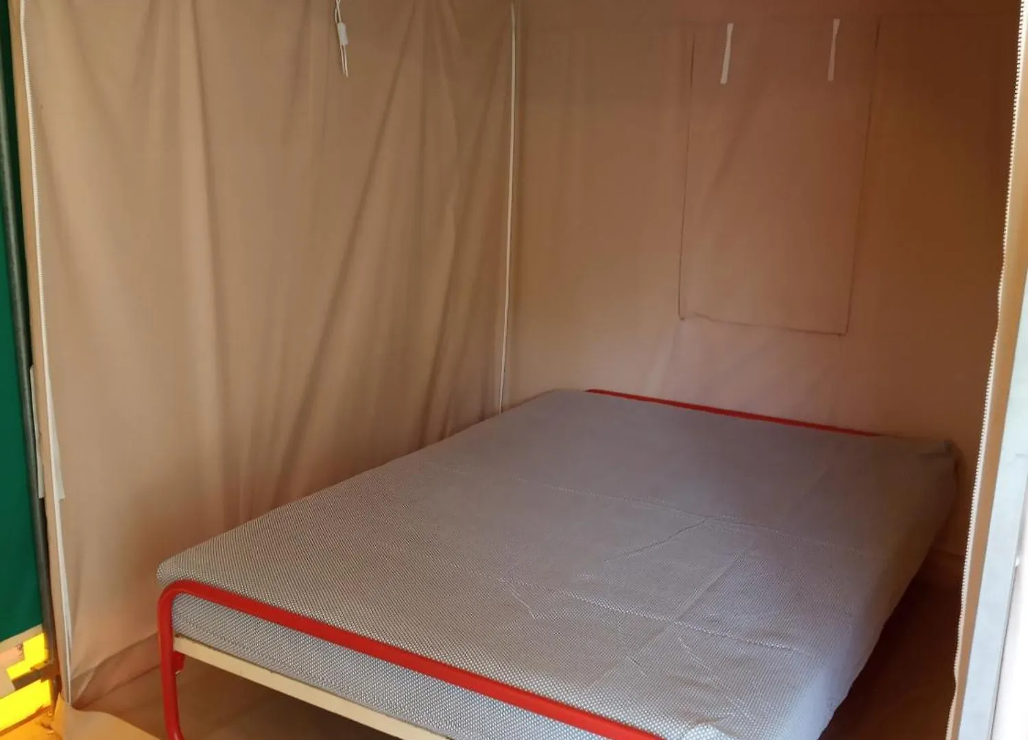 Camping Les Rives Du Ceou Saint-Chamarand